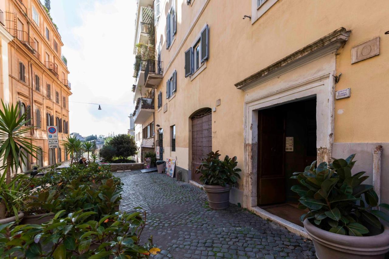 Sonder At Colosseum Cloisters Aparthotel Rome Exterior photo